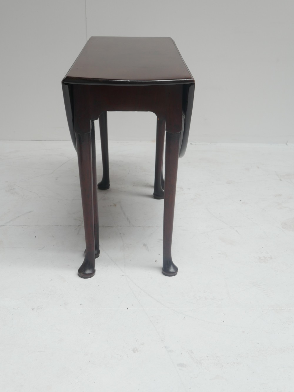 18th Century Drop Leaf Dining Table View II