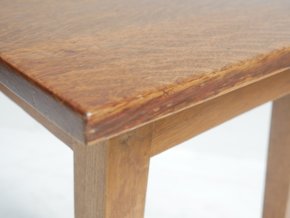 Oak Lamp Table View V
