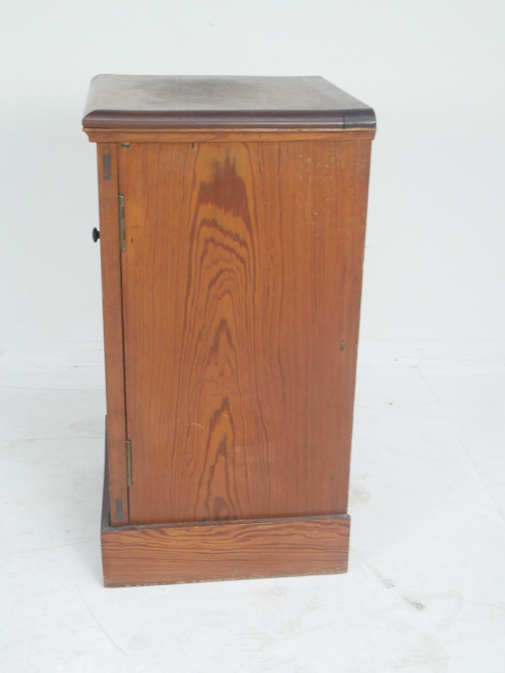 1900's Bedside Locker View VIII