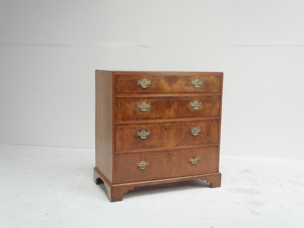 George 1 Walnut Chest of Drawers