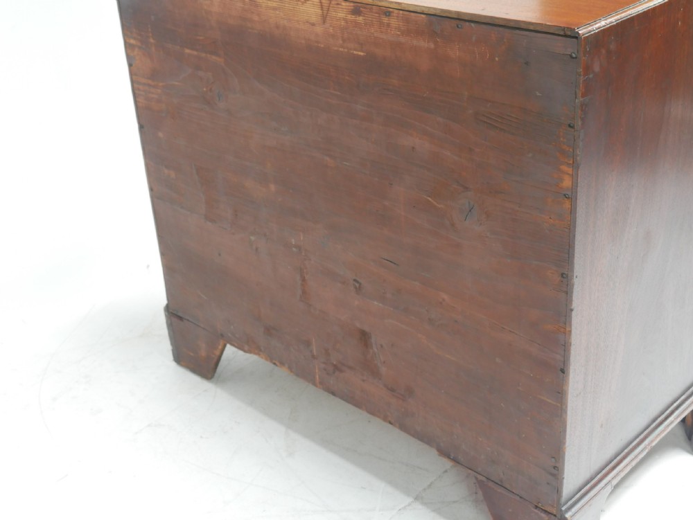 Caddy Top Chest of Drawers View XI
