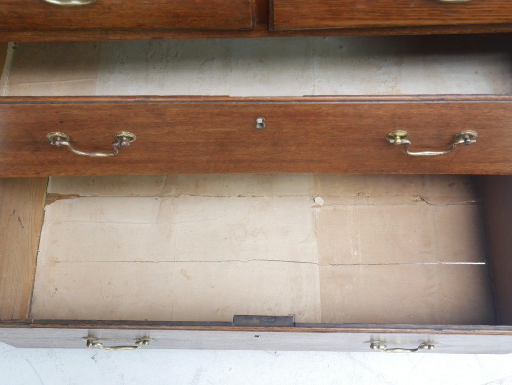 Small Georgian Oak Chest of Drawers 78cm Wide View VIII