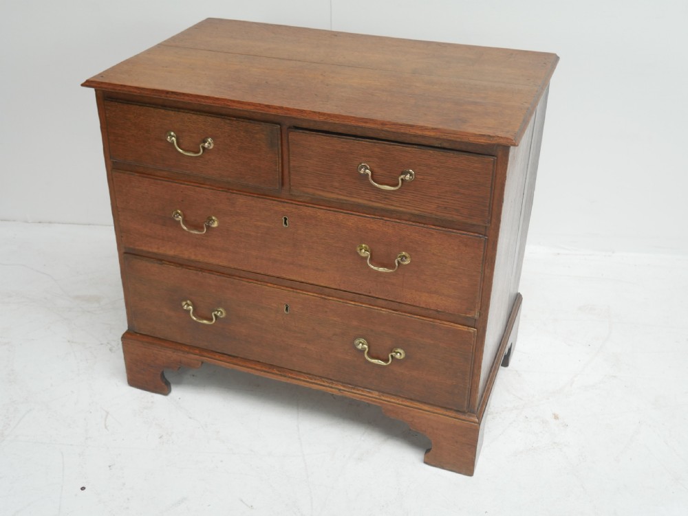 Small Georgian Oak Chest of Drawers 78cm Wide View XV