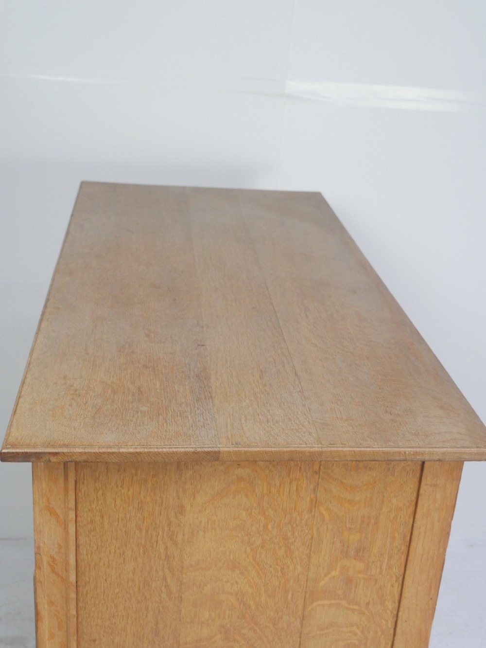 Heals Oak Chest of Drawers View IX