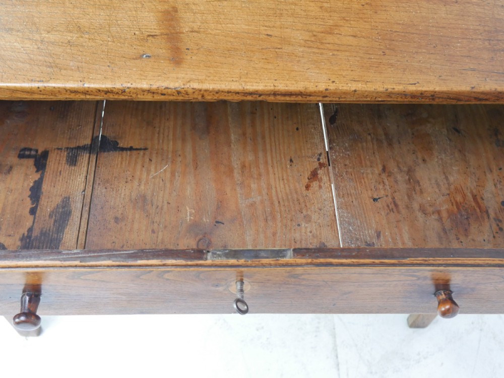 Georgian Elm Side Table  View XVI