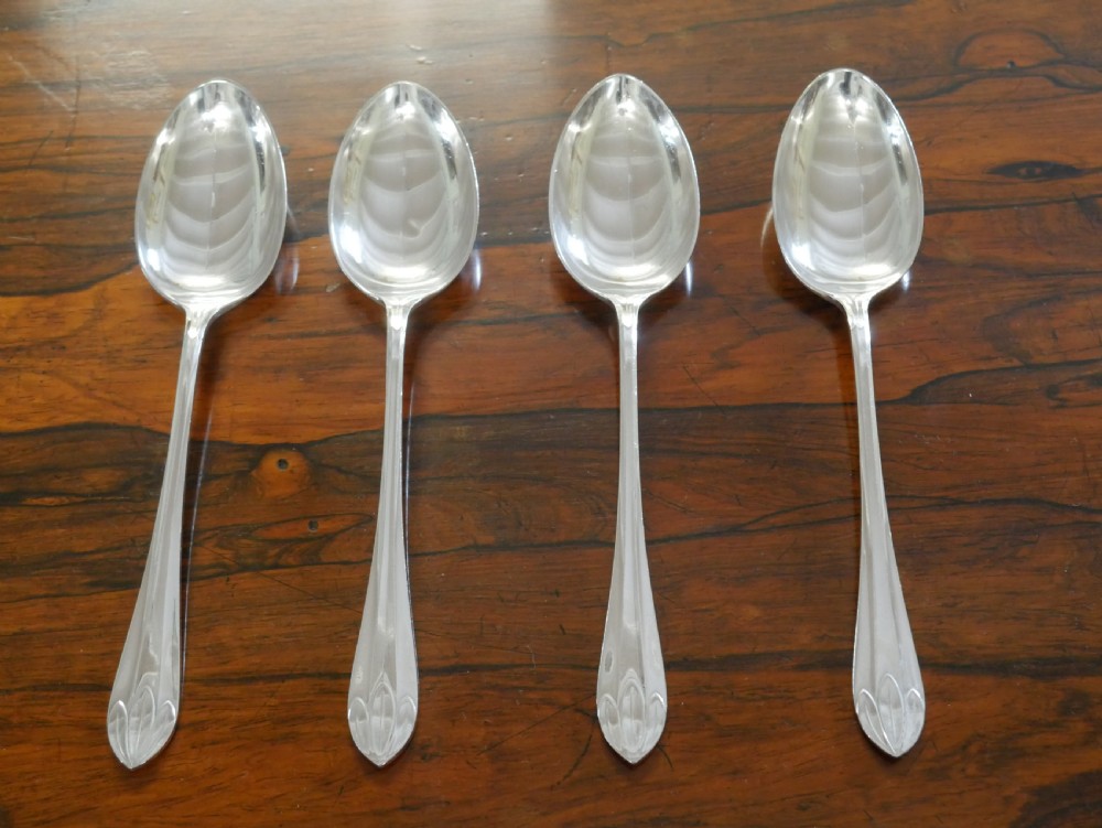 74 Piece Mappin & Webb Cutlery View IX