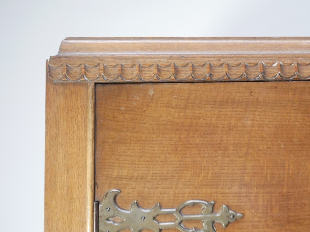 1920s Oak Wardrobe View VII
