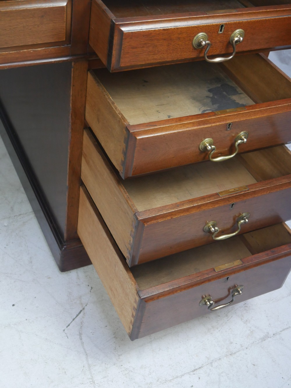Large Partners Kneehole Desk View VII