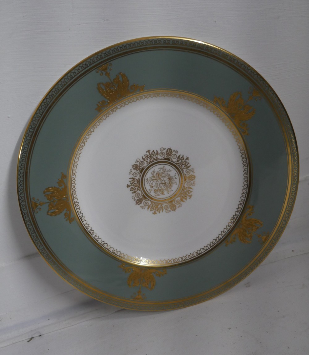 Fine Set 12 Wedgewood Plates 27cm View VII