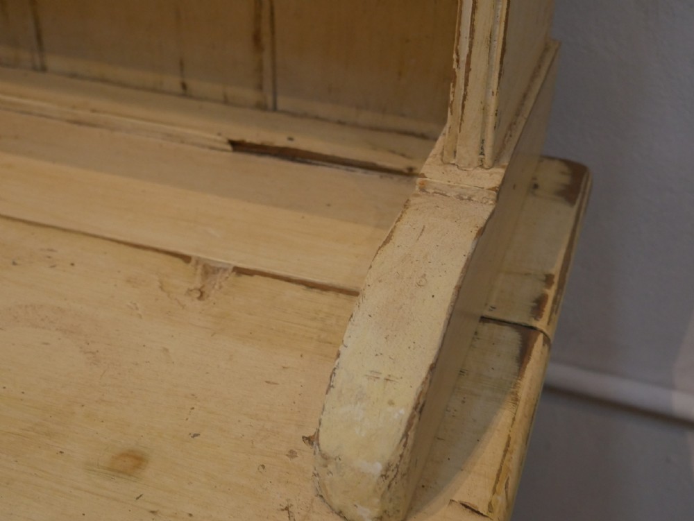 19th Century Painted Pine Dresser View VII
