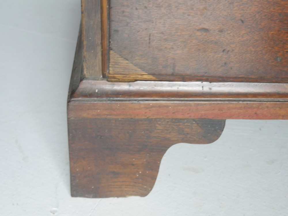 Small Georgian Oak Chest of Drawers View V