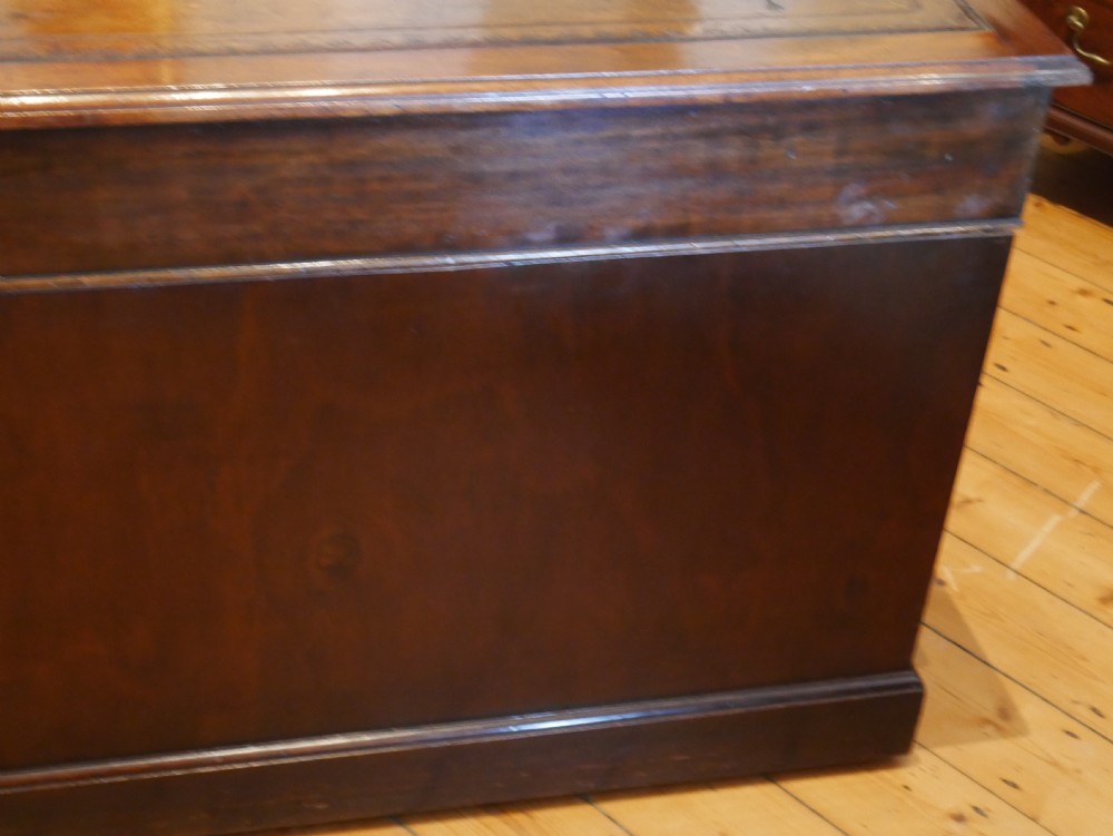 Large Partners Kneehole Desk View XVI