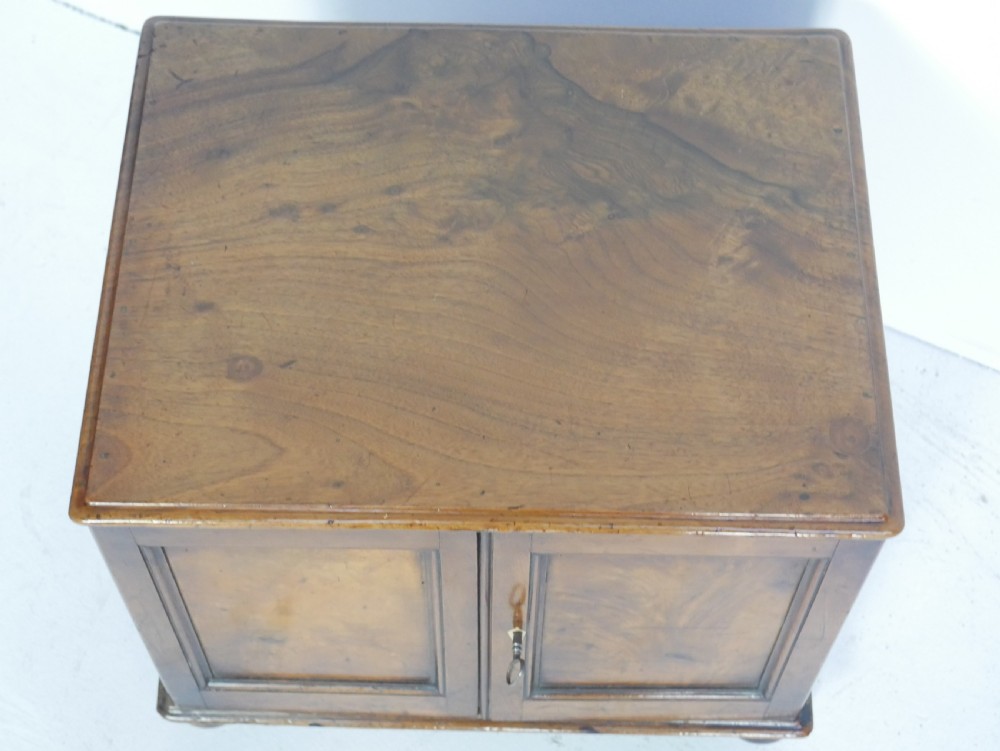 Small Apprentice Cupboard 44.cm wide View VI