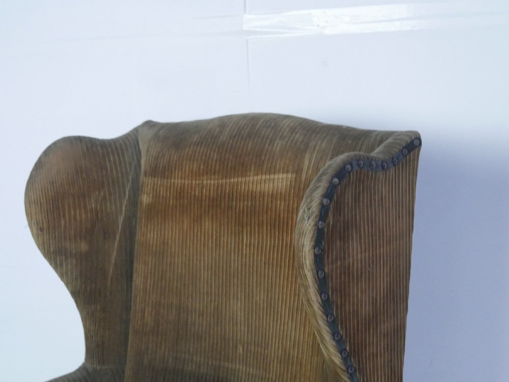 Wing Arm Chair View IV