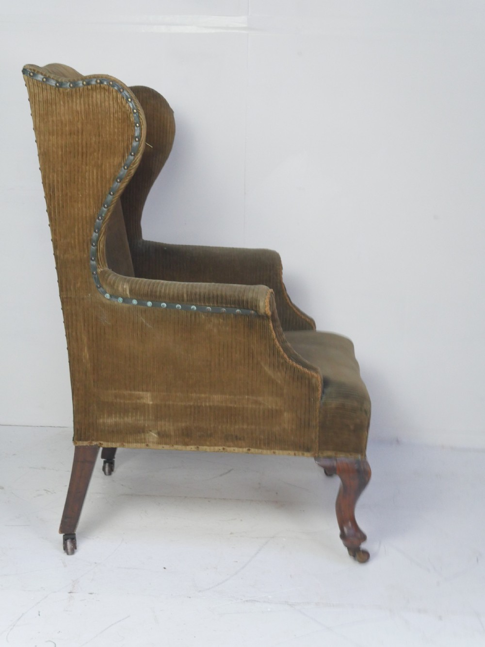 Wing Arm Chair View XIV