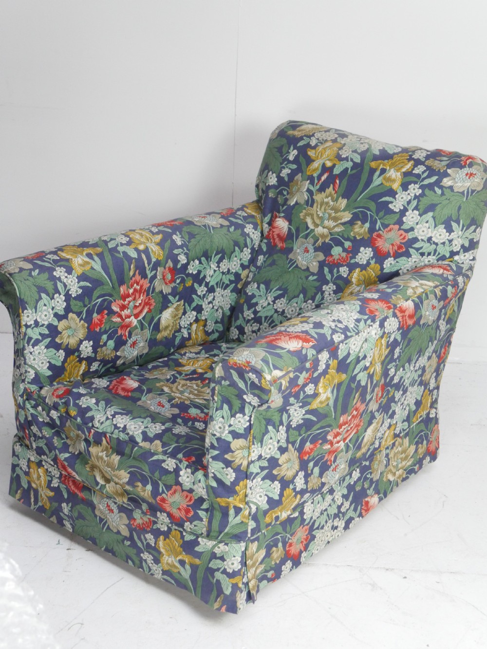 Deep Seated Armchair Loose Cover View XI