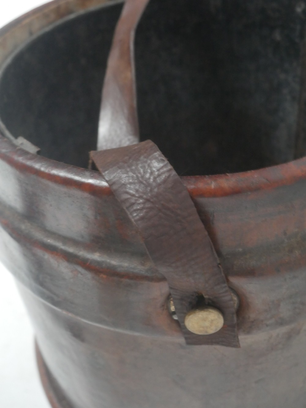 Leather Cordite Bucket View V
