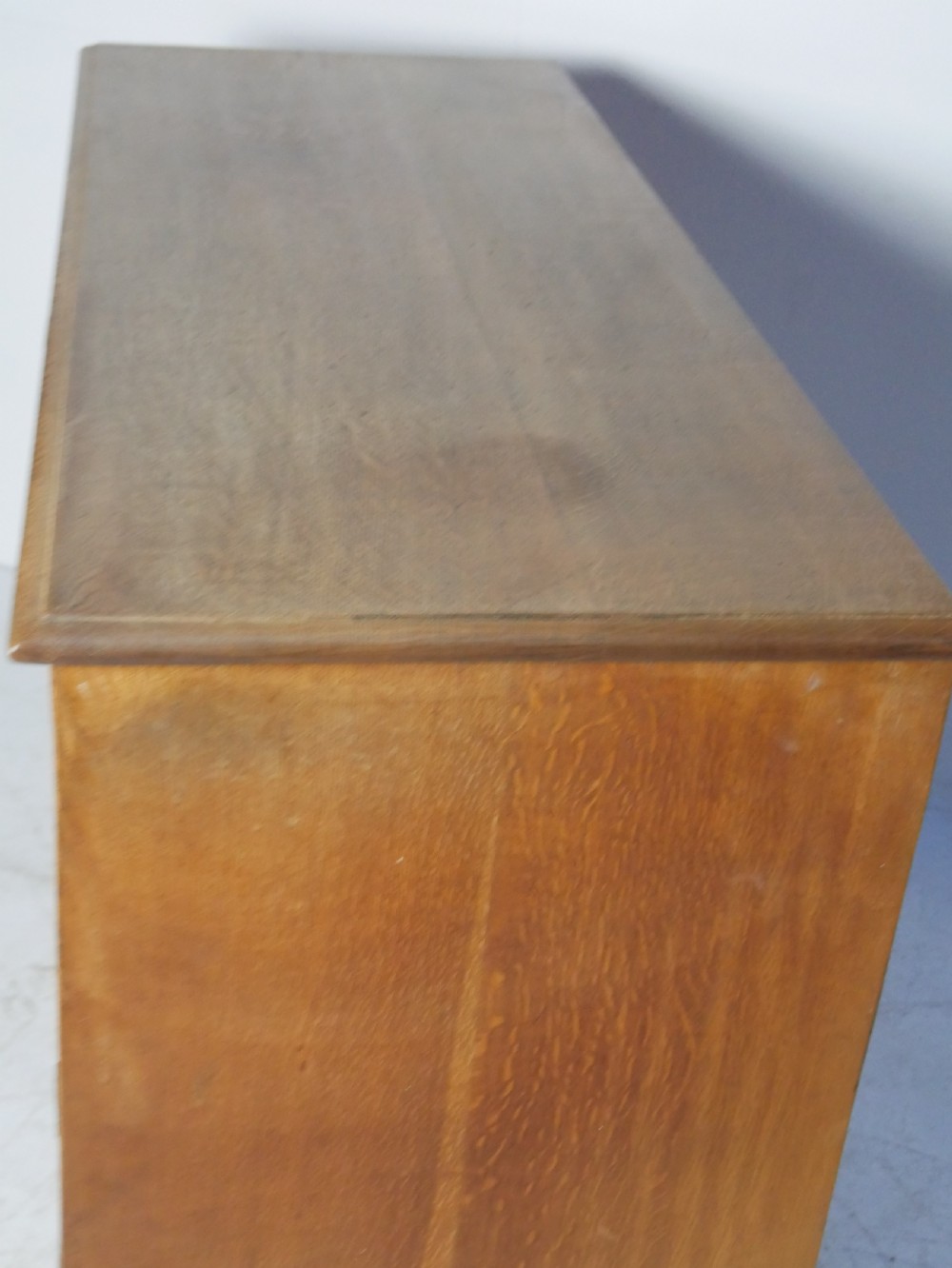 Oak Cupboard Att. Heals View II