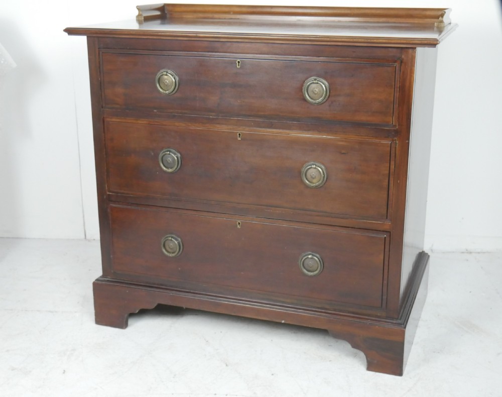 Neat 1920s Chest of Drawers View XII