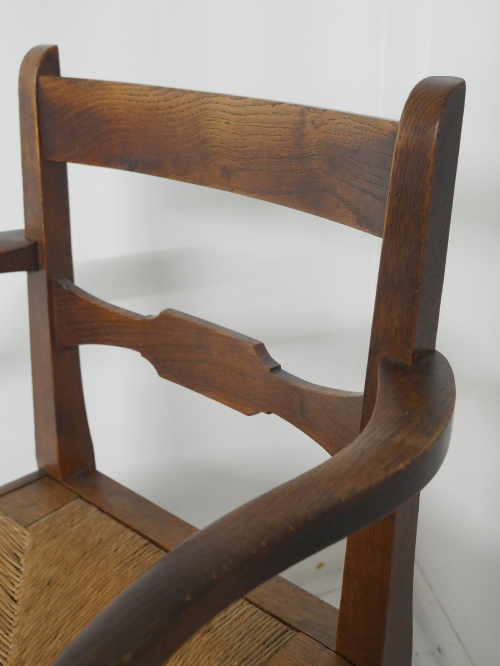 Georgian Elm Chair View VII