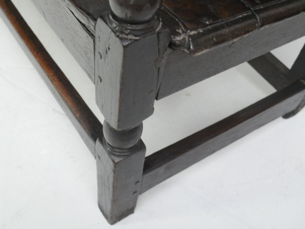 Large Oak Settle  View IV