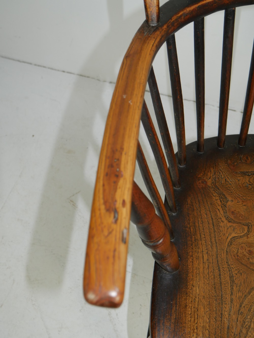 19th Century Hoop Back Windsor Chair View II