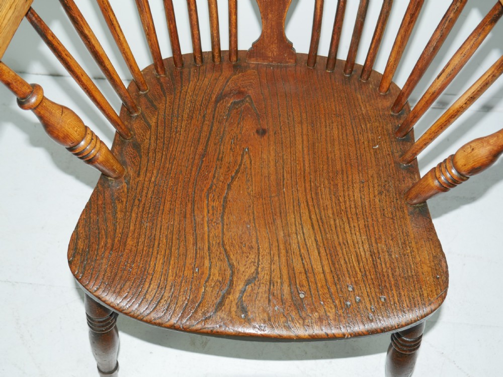Large 19thC WIndsor Arm Chair View V