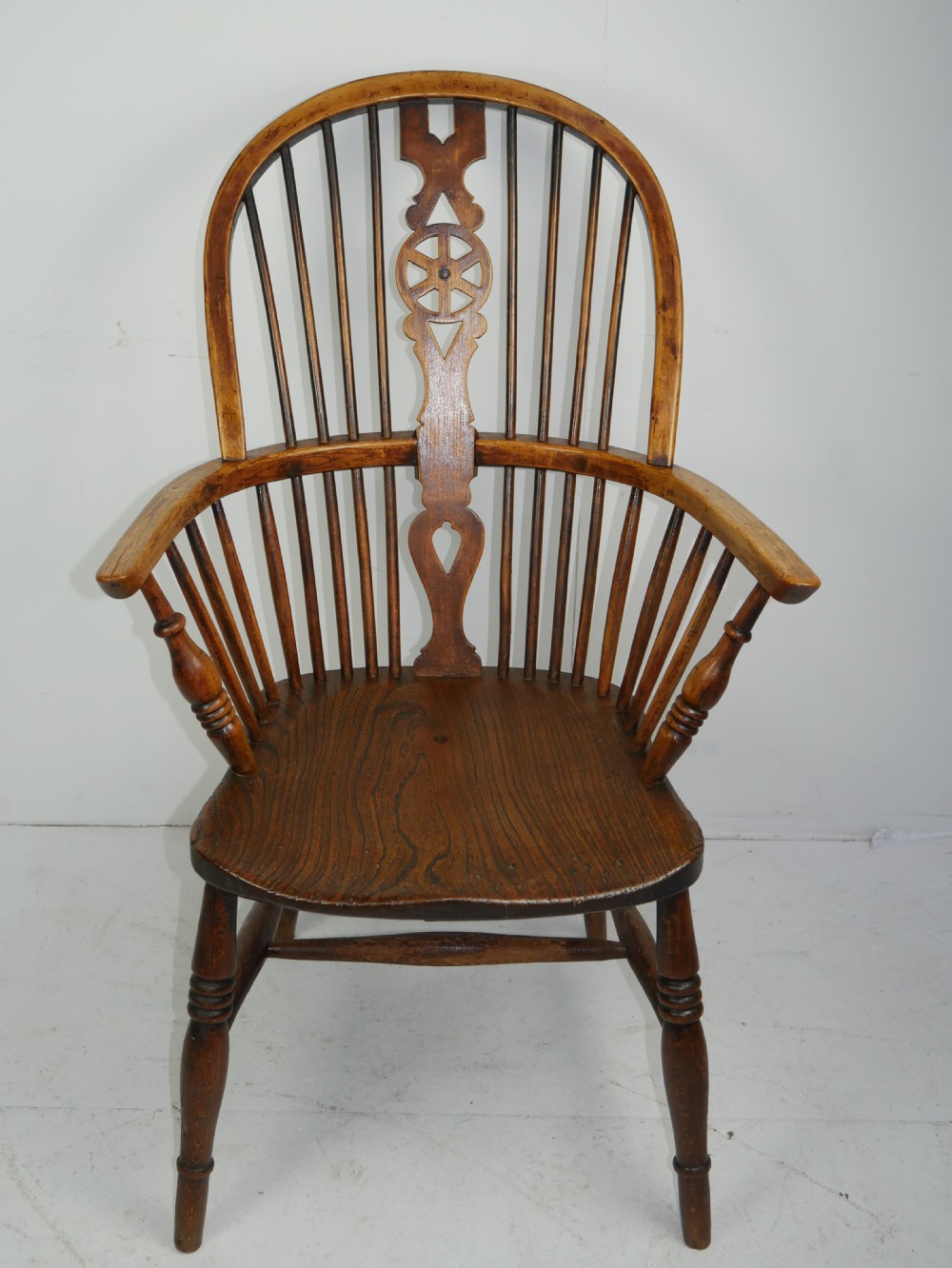 Large 19thC WIndsor Arm Chair