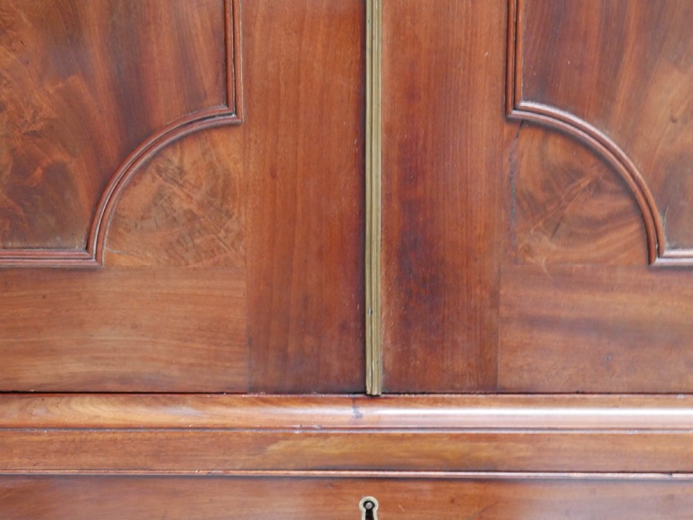 Tall Scottish Mahogany Linen Cupboard View XIII