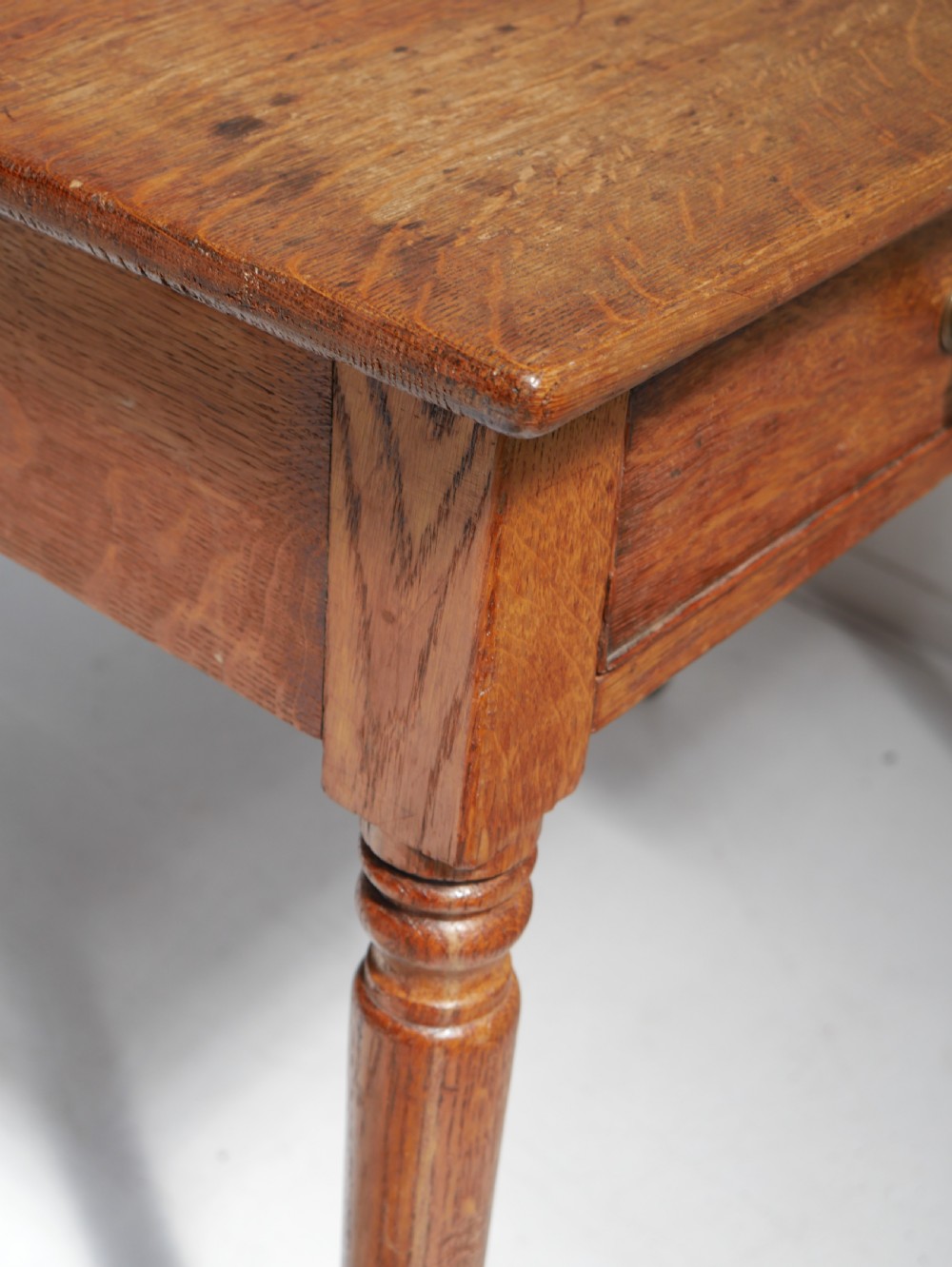 Tall Centre Oak Side Writing Desk View X