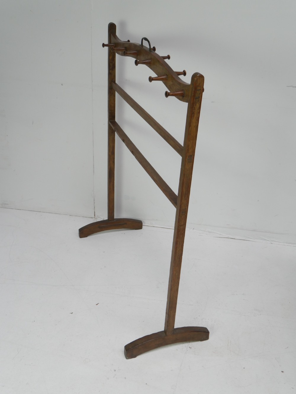 Oak Whip Stand View VI