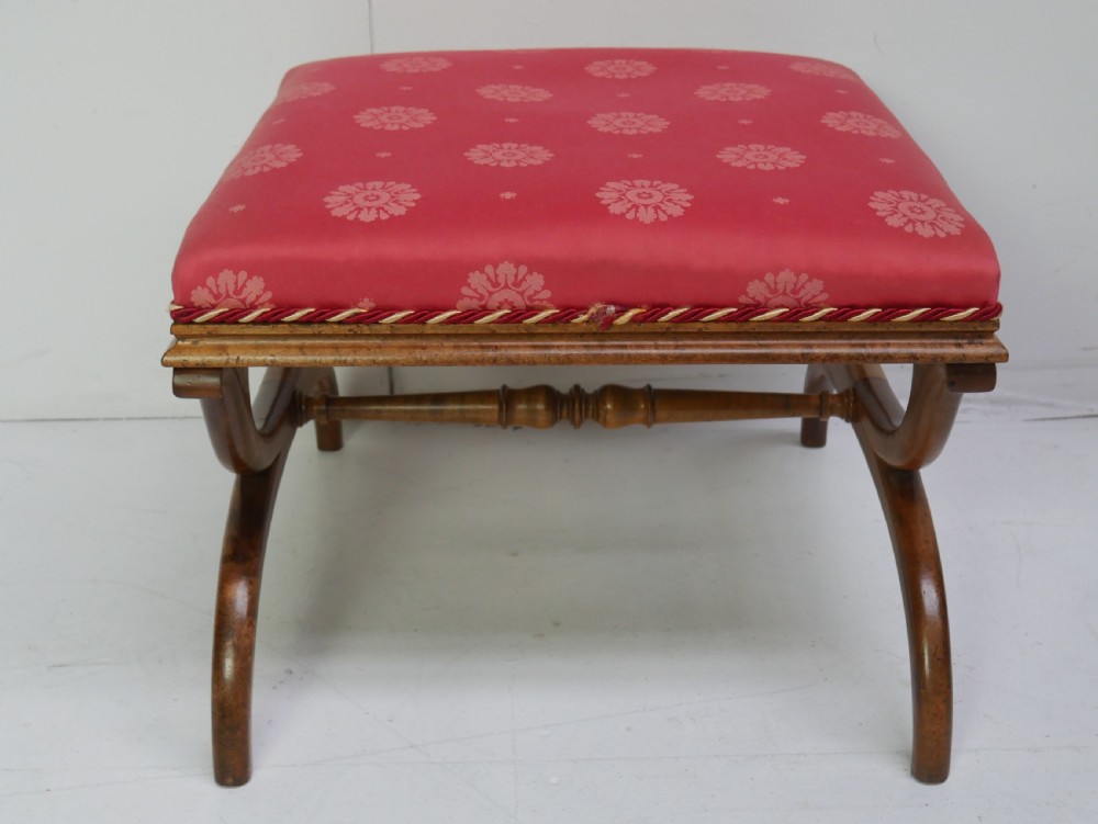 Regency Sycamore  Stool View III