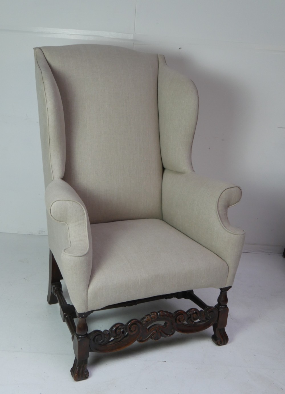 Linen Wing Armchair View IX