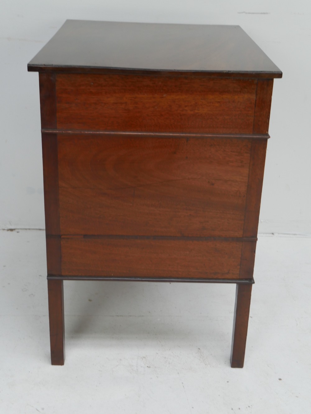 Georgian Concave Side Cabinet View VII