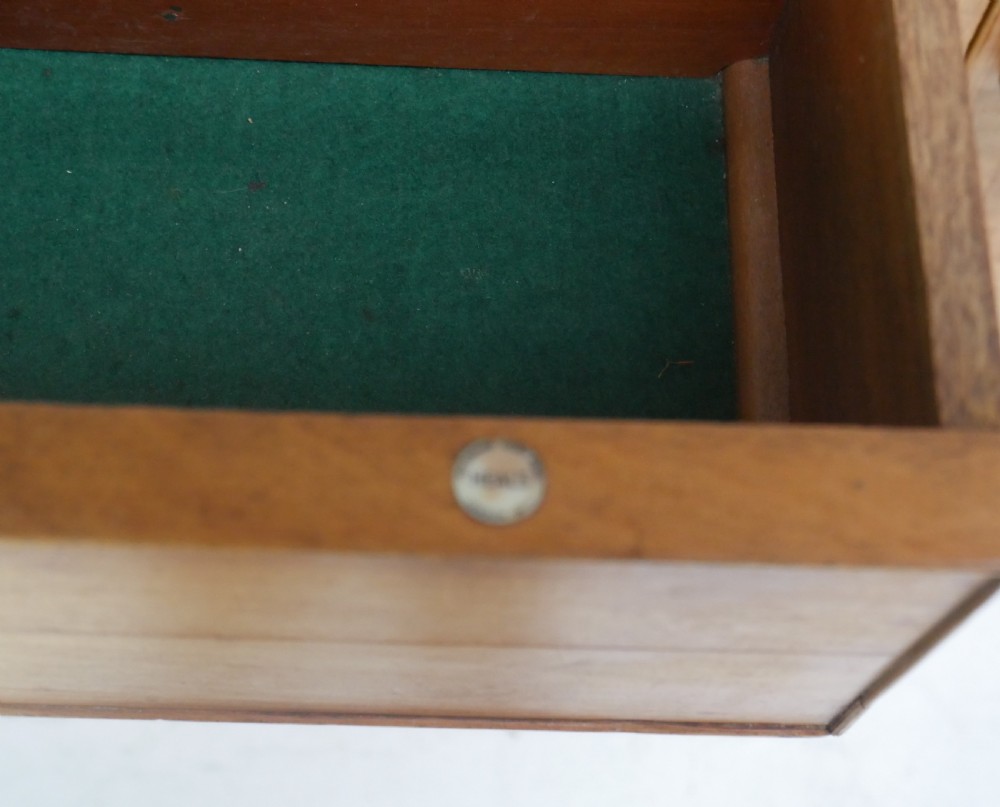 Small Heals Sideboard View V