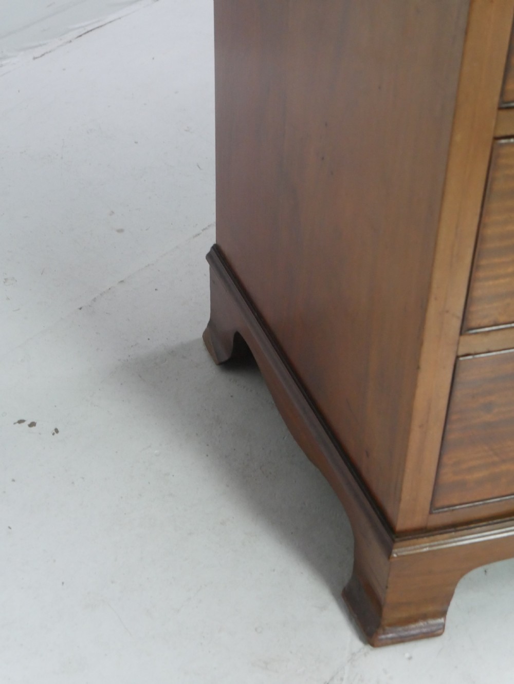  Bow Tallboy Chest of Drawers 80cm wide View VIII