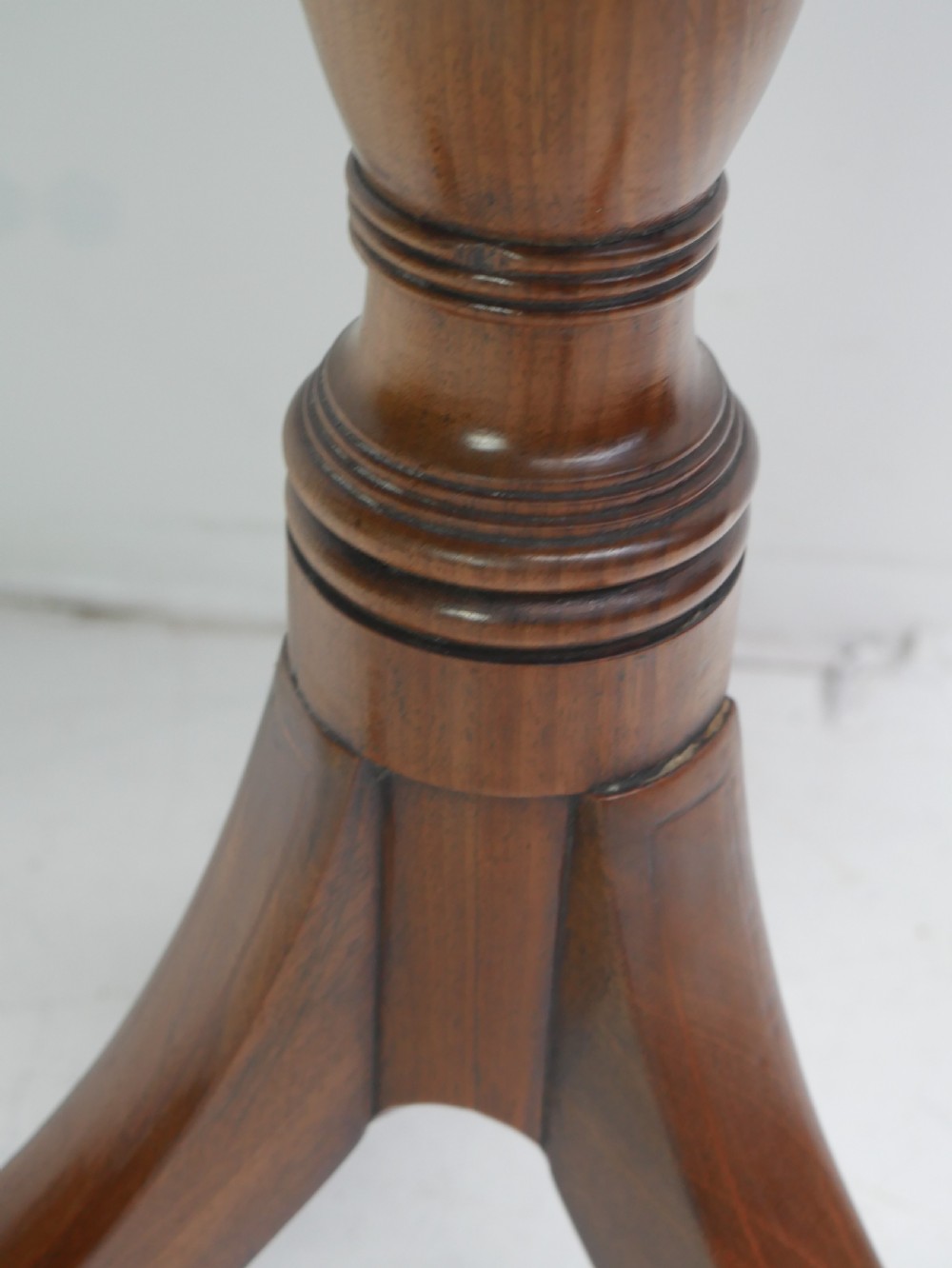 Fine Regency Lamp Table View VIII