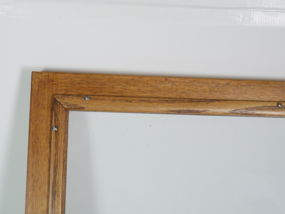 Oak Bijouterie Display Table View X