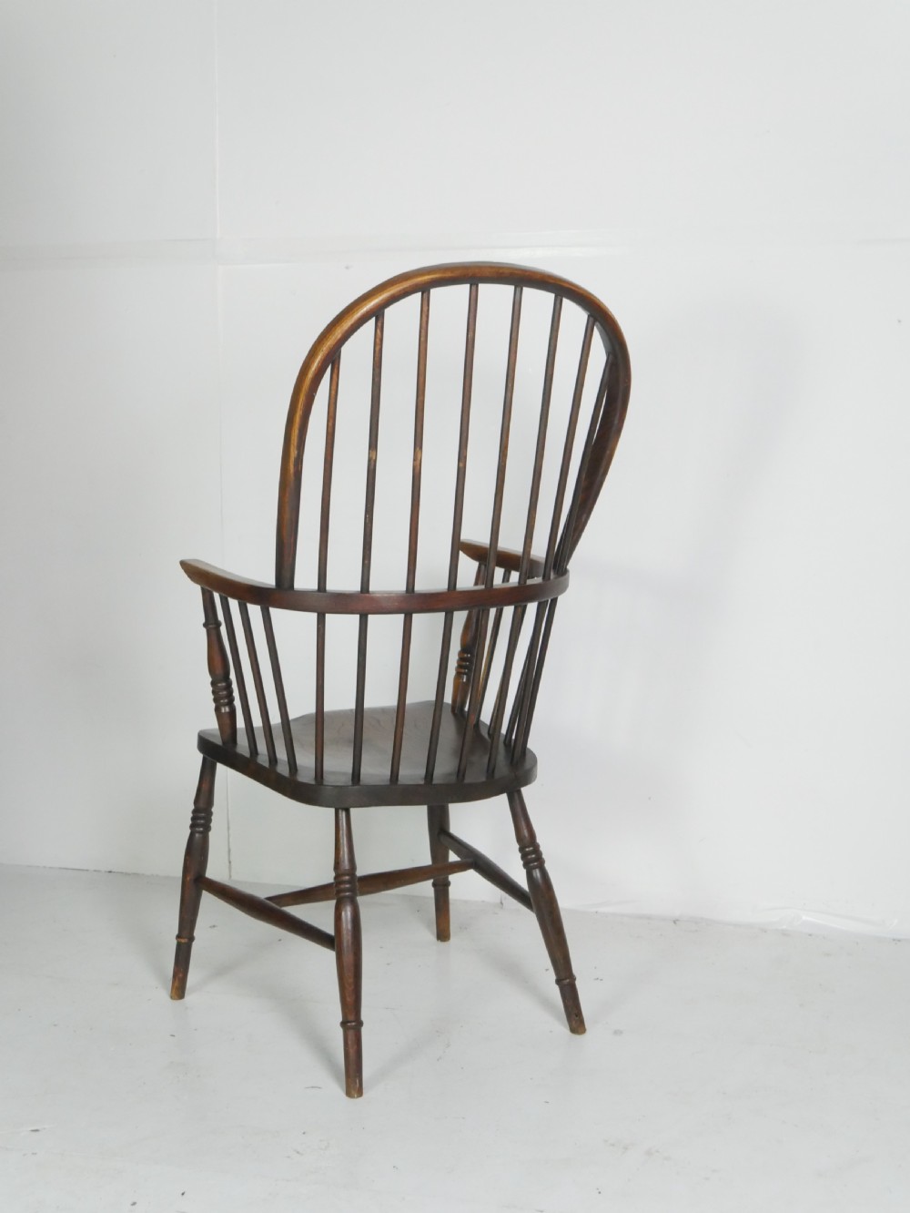 19thC Hoop back Windsor Chair View VI