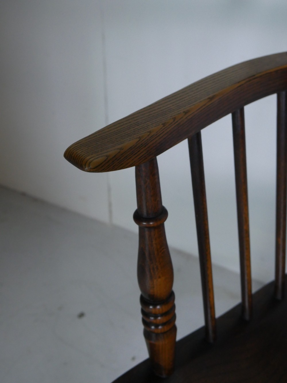 19thC Hoop back Windsor Chair View XI