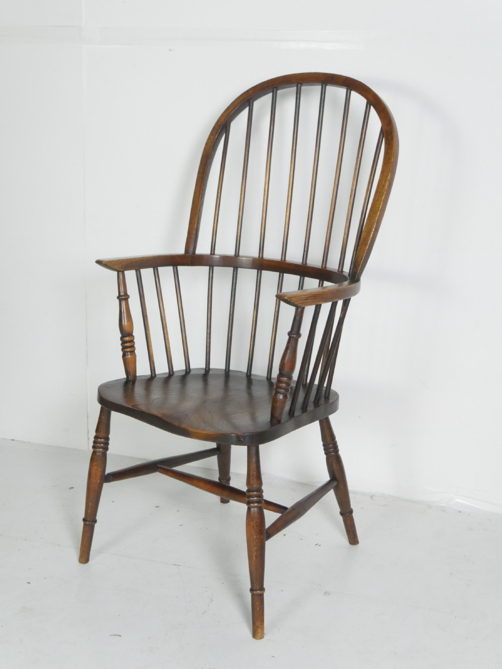 19thC Hoop back Windsor Chair View XIV