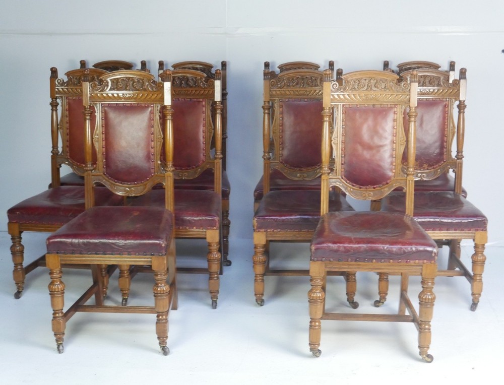 Set 10 Oak/Leather Dining Chairs