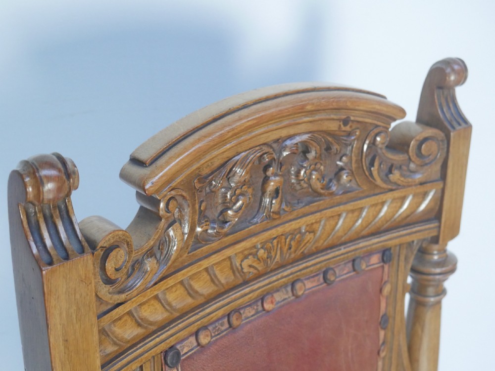Set 10 Oak/Leather Dining Chairs View XVII