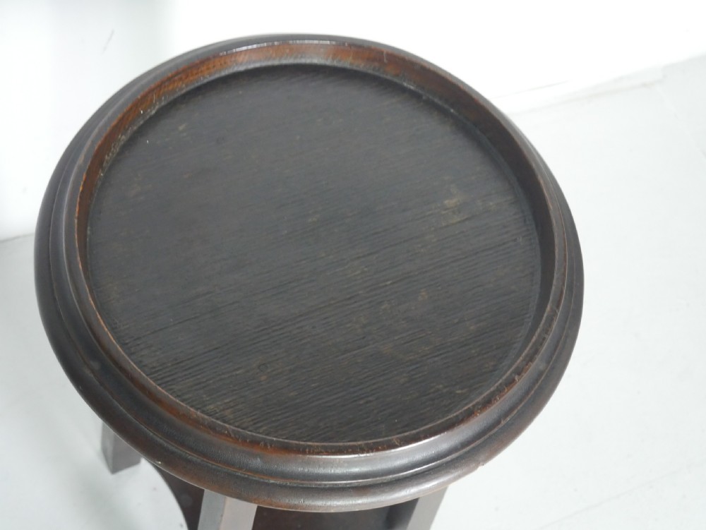 Small Solid Oak Side Table View VII