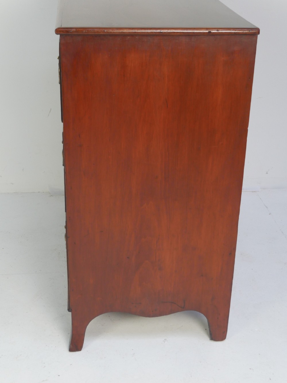Neat Georgian Chest of Drawers View XI
