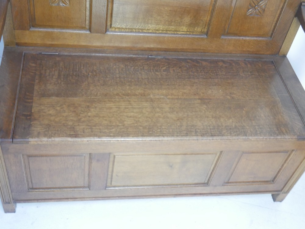 Oak Bench Settle View V