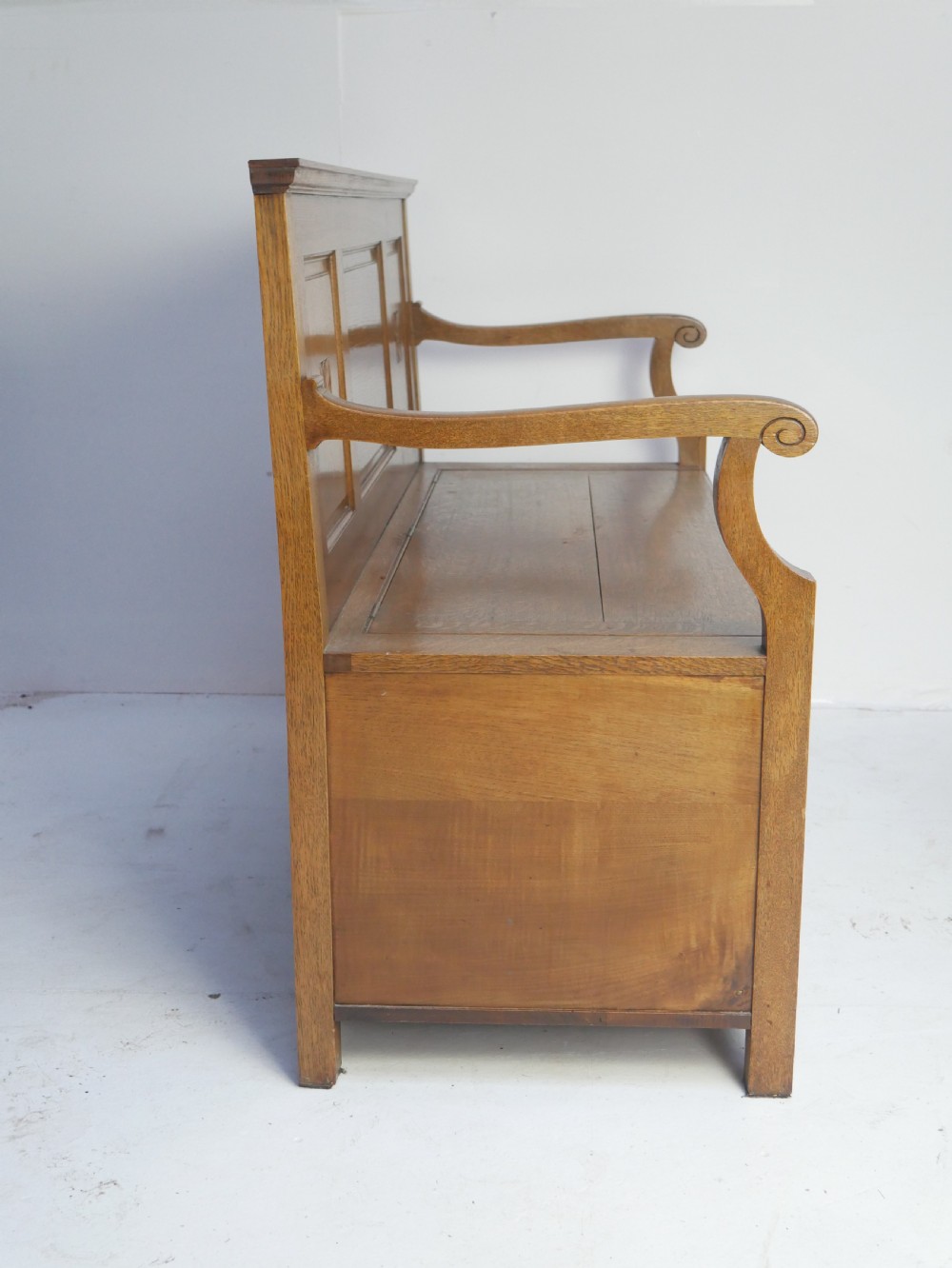 Oak Bench Settle View XI