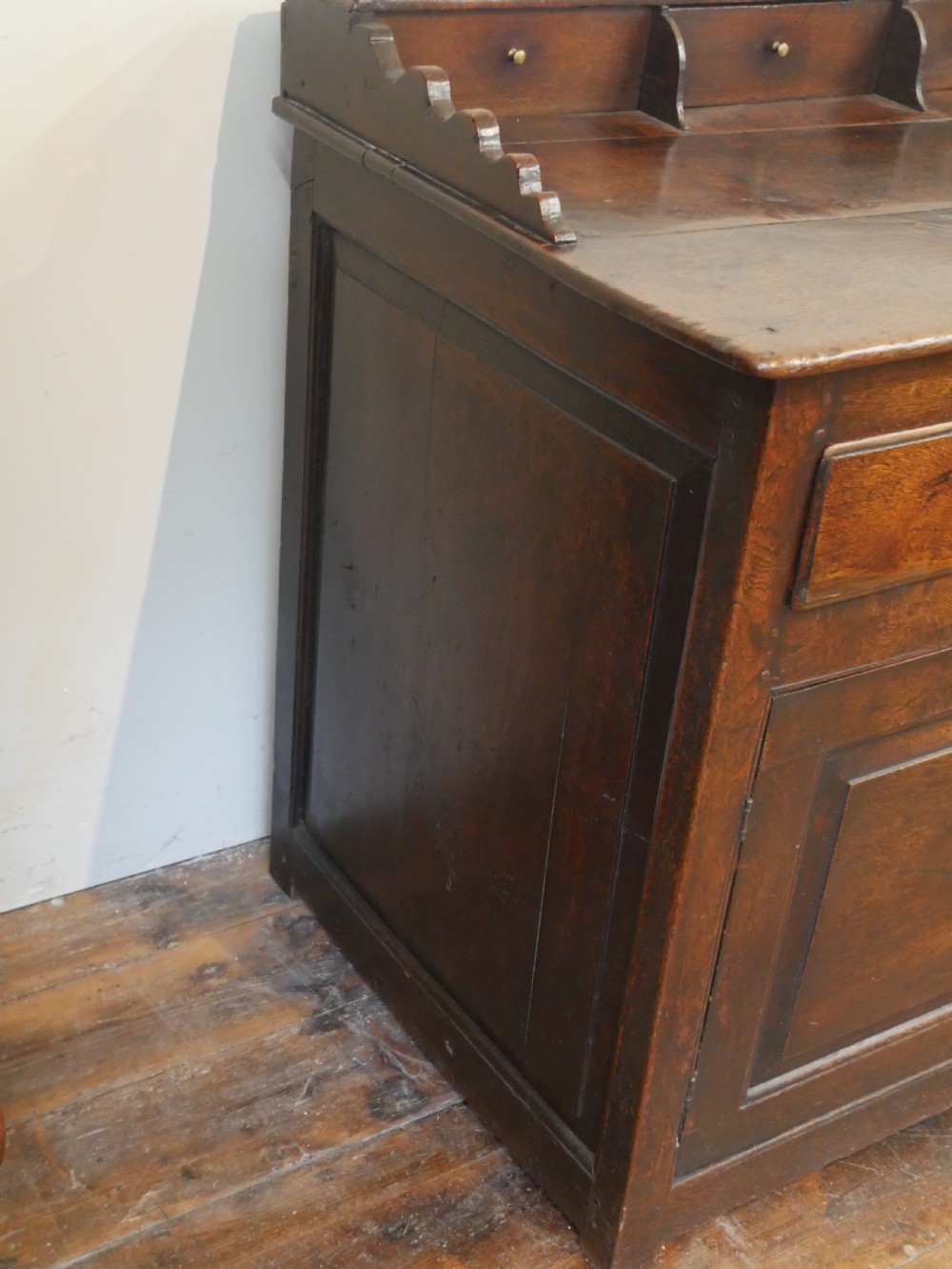 Georgian Oak Dresser View X