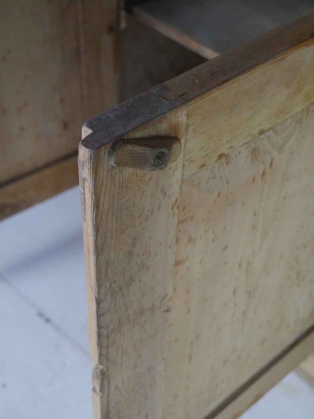 Scottish Farmhouse Pine Dresser View XIV