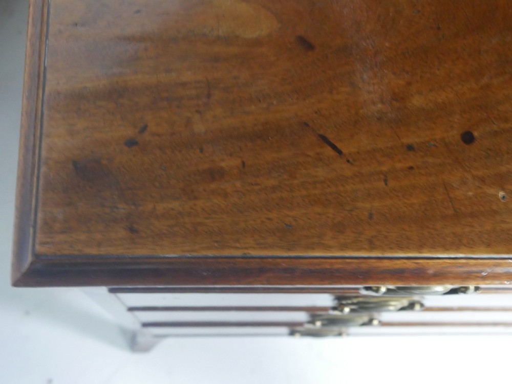 Neat 18th Century Chest of Drawers View X